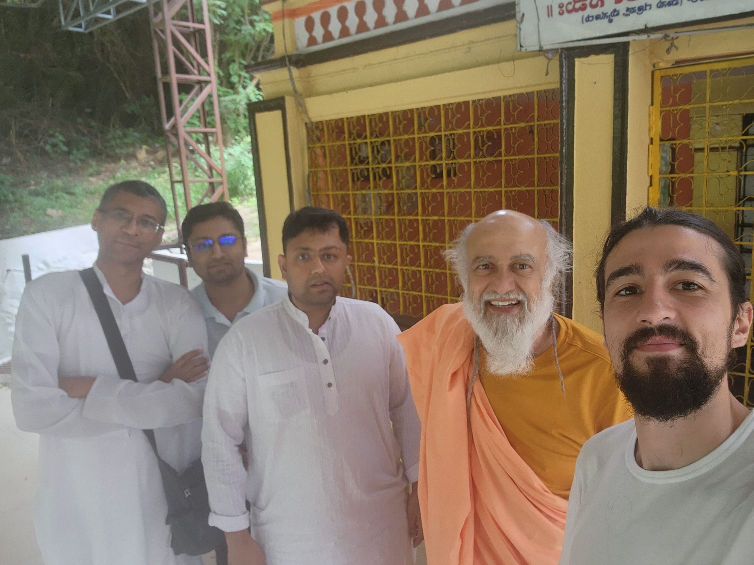 Babaji visits Sage Markandeya's cave in Chamundi Hills, Mysore